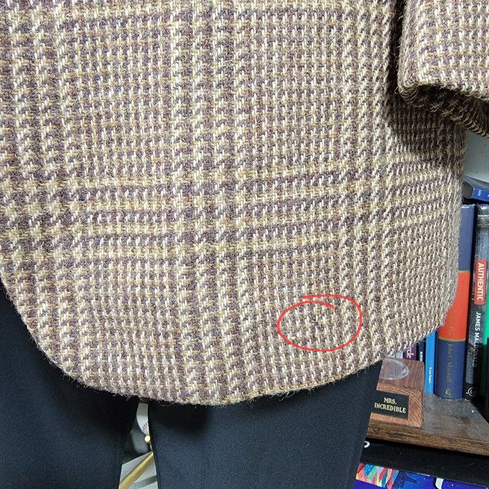 VTG Neiman Marcus Men's Tweed Sport Coat Two Button Brown Wool Plaid‎ Size 42-44